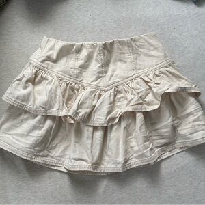 American Eagle cream ruffle skirt